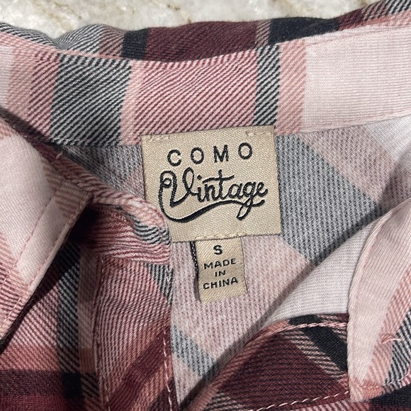 Women’s size small plaid button up shirt. - Picture 2 of 3